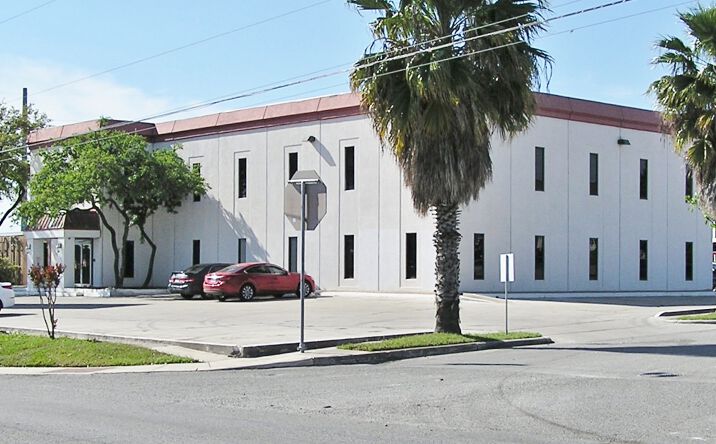 Pictures of Office property located at 4423 Northwest Loop 410, San Antonio, TX 78229 for lease - image #1