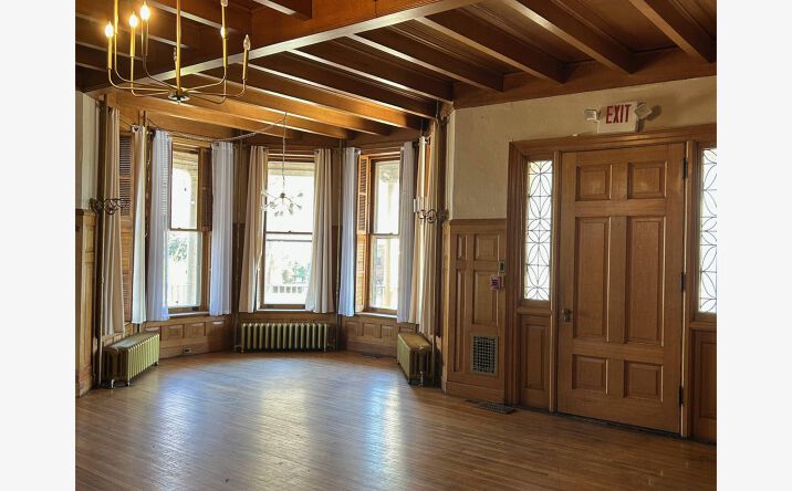 Pictures of Office property located at 144 Kings Hwy SW, Dover, DE 19901 for lease - image #1