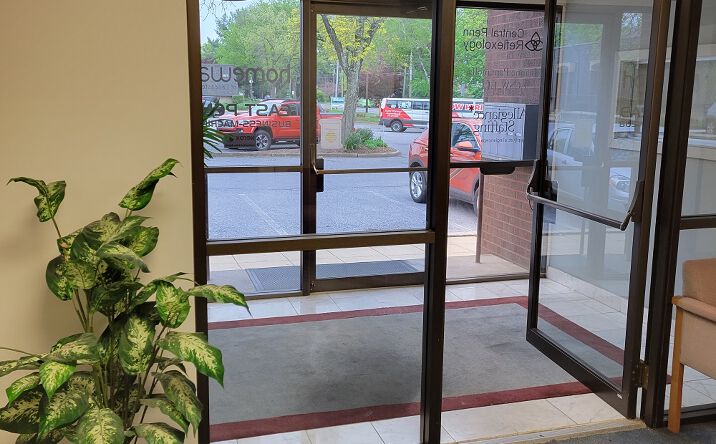 Pictures of Office property located at 1899 Lititz Pike, Lancaster, PA 17601 for lease - image #1