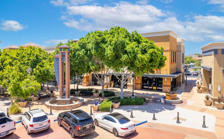 Pictures of Retail, Office, Restaurant property located at 19420 N 59th Ave, Glendale, AZ 85308 for lease - image #1