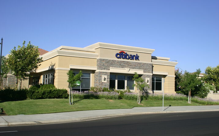 Pictures of Retail, Office property located at 1010 E Perrin Ave, Fresno, CA 93720 for lease - image #1