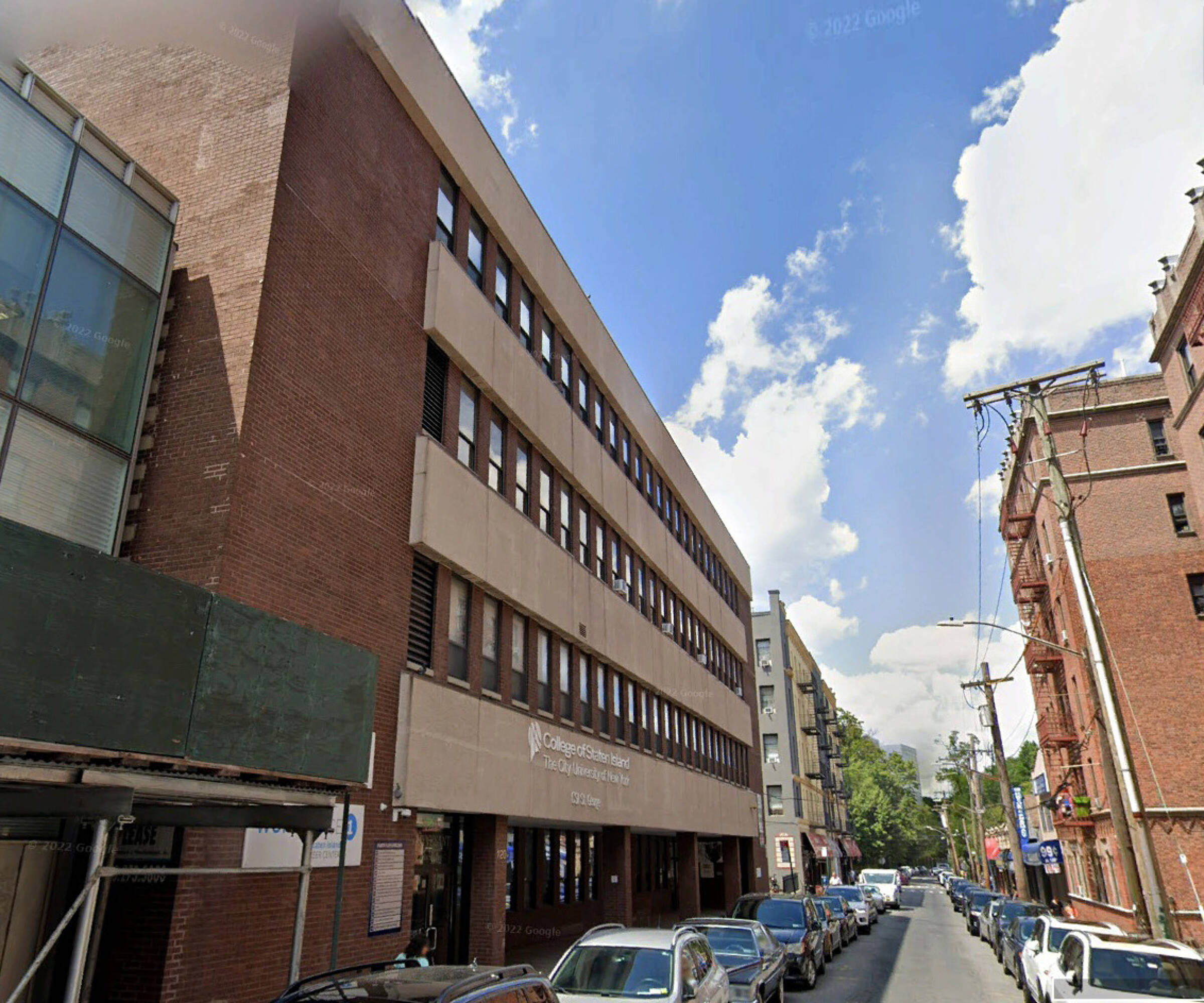 120 Stuyvesant Pl, Staten Island, NY 10301