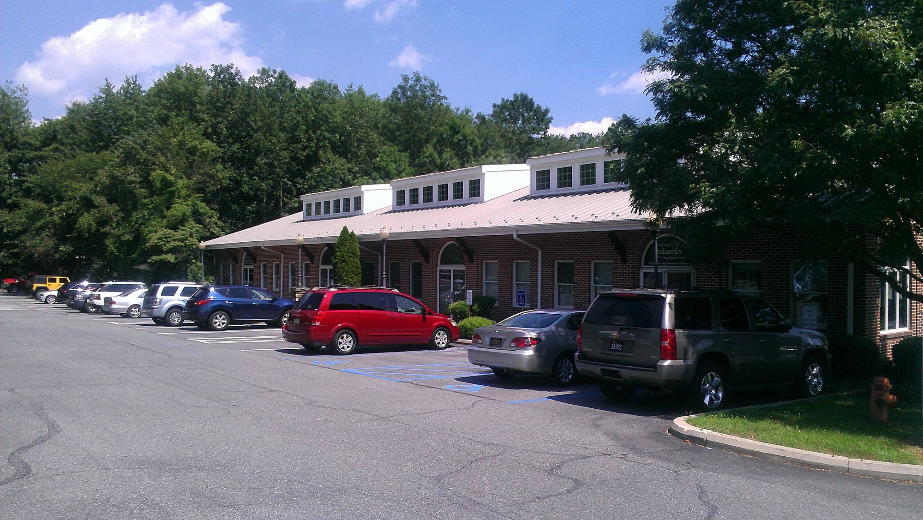 726 Yorklyn Rd, Hockessin, DE 19707