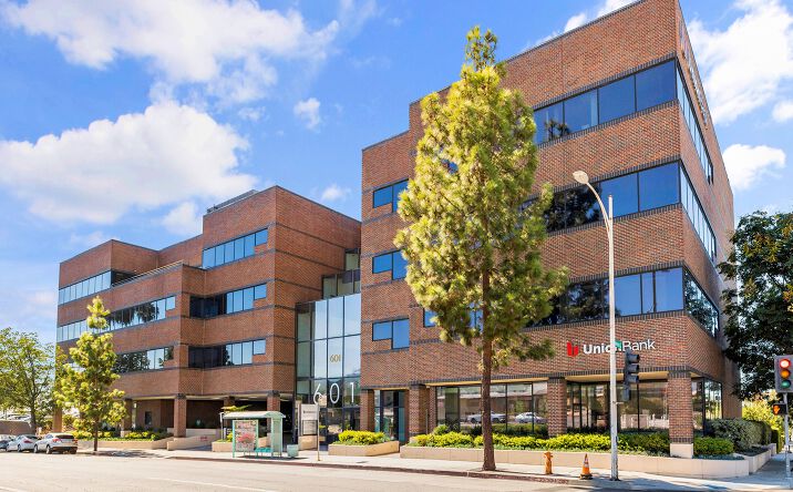 Pictures of Office property located at 601 S Glenoaks Blvd, Burbank, CA 91502 for lease - image #1