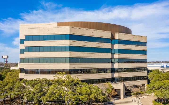 Pictures of Office property located at 2700 NE Interstate 410 Loop, San Antonio, TX 78217 for lease - image #1