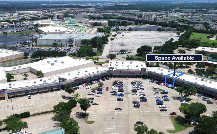 Pictures of Retail, Restaurant property located at 500 E Round Grove Rd, Lewisville, TX 75067 for lease - image #1