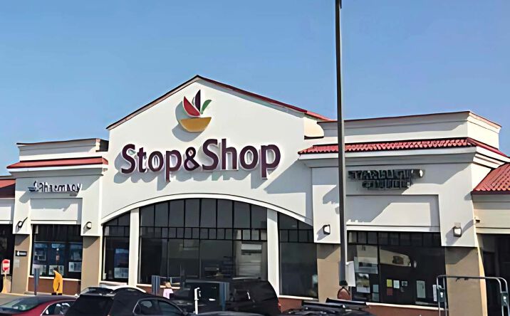 Pictures of Retail property located at 85 E Park Ave, Long Beach, NY 11561 for lease - image #1