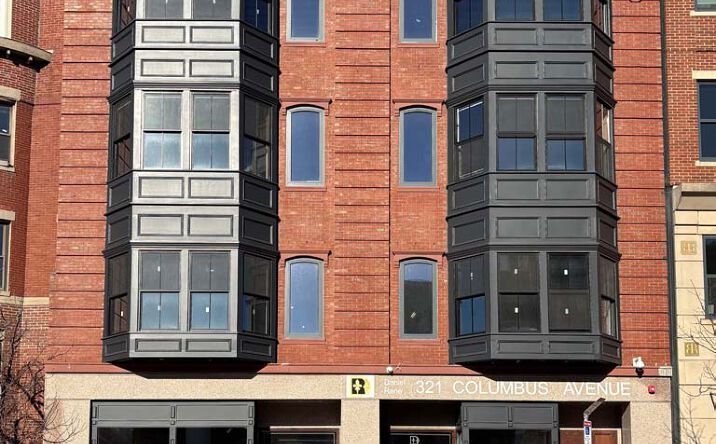 Pictures of Retail, Restaurant property located at 321 Columbus Ave, Boston, MA 02116 for lease - image #1
