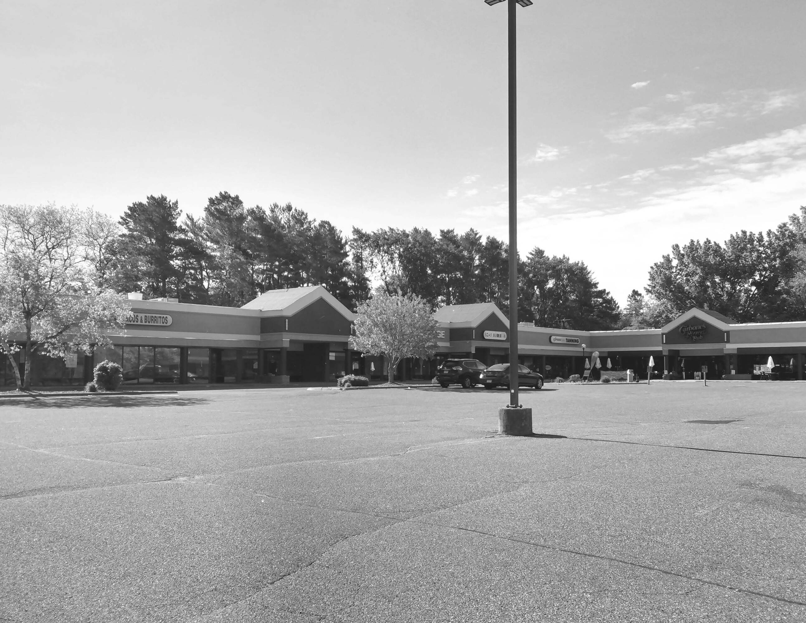 1340 Hwy 96 E, White Bear Lake, MN 55110