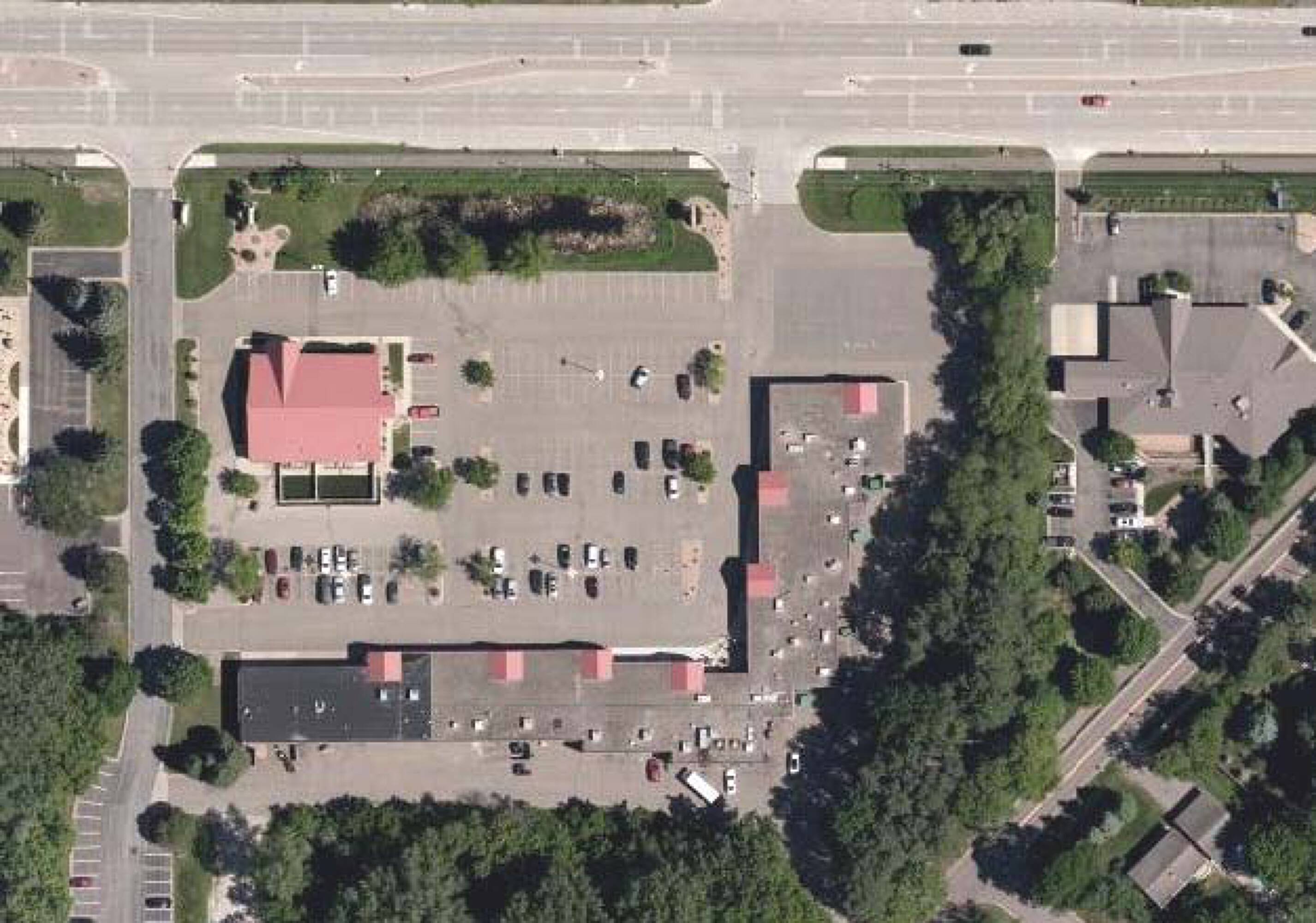 1340 Hwy 96 E, White Bear Lake, MN 55110