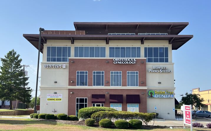 Pictures of Office property located at 3705 Lakeview Pkwy, Rowlett, TX 75088 for lease - image #1