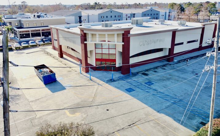 Pictures of Retail property located at 1600 Lapalco Blvd, Harvey, LA 70058 for lease - image #1