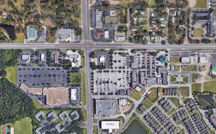 Pictures of Retail property located at 11104 Bloomingdale Ave, Riverview, FL 33578 for lease - image #1