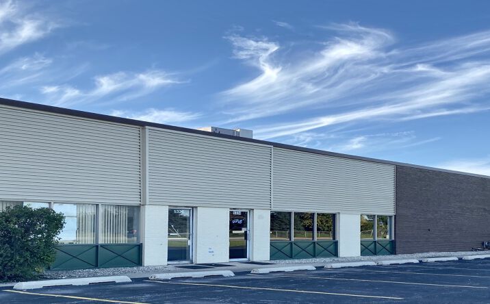 Pictures of Industrial property located at 5316 East Avenue, Countryside, IL 60525 for lease - image #1
