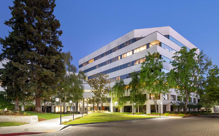 Pictures of Office property located at 2001 Gateway Pl, San Jose, CA 95110 for lease - image #1