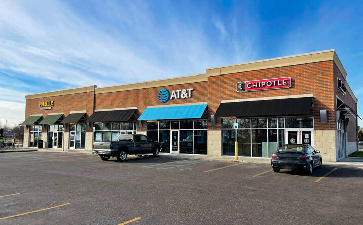 Pictures of Retail, Restaurant property located at 30207 Mound Rd, Warren, MI 48092 for lease - image #1