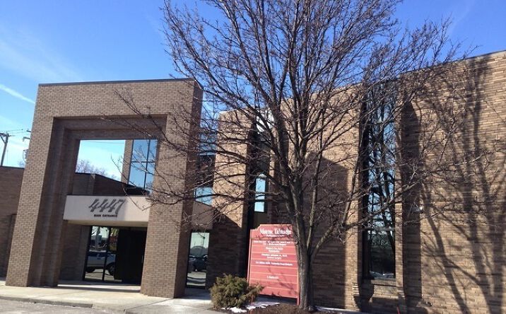 Pictures of Office property located at 4447 Talmadge Rd, Toledo, OH 43623 for lease - image #1