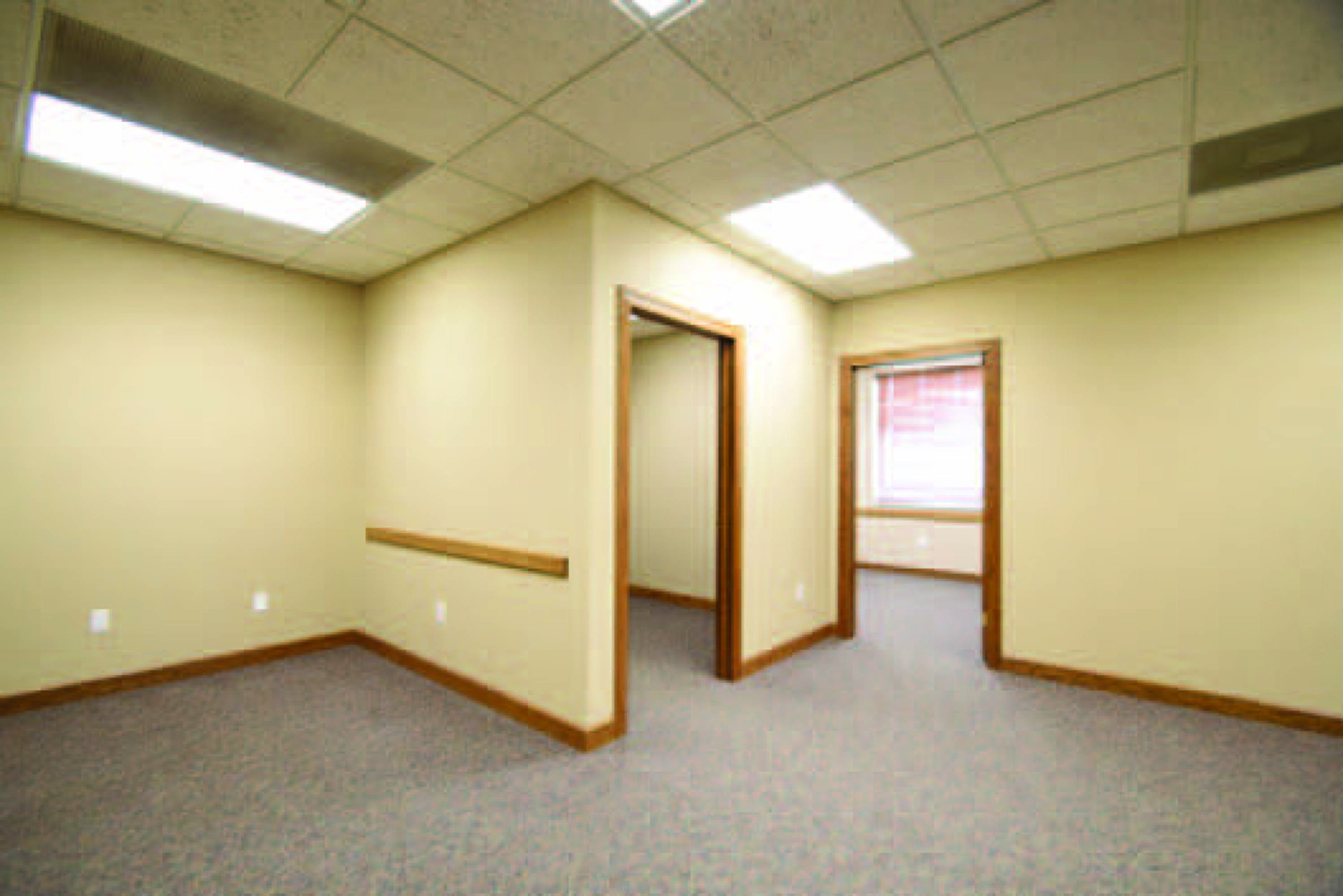 4610 Amber Valley Pkwy S, Fargo, ND 58104