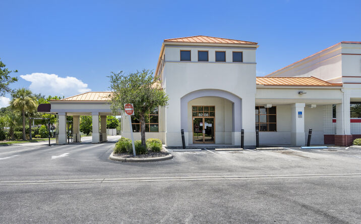 Pictures of Retail, Office, Restaurant property located at 6208 14th St W, Bradenton, FL 34207 for lease - image #1