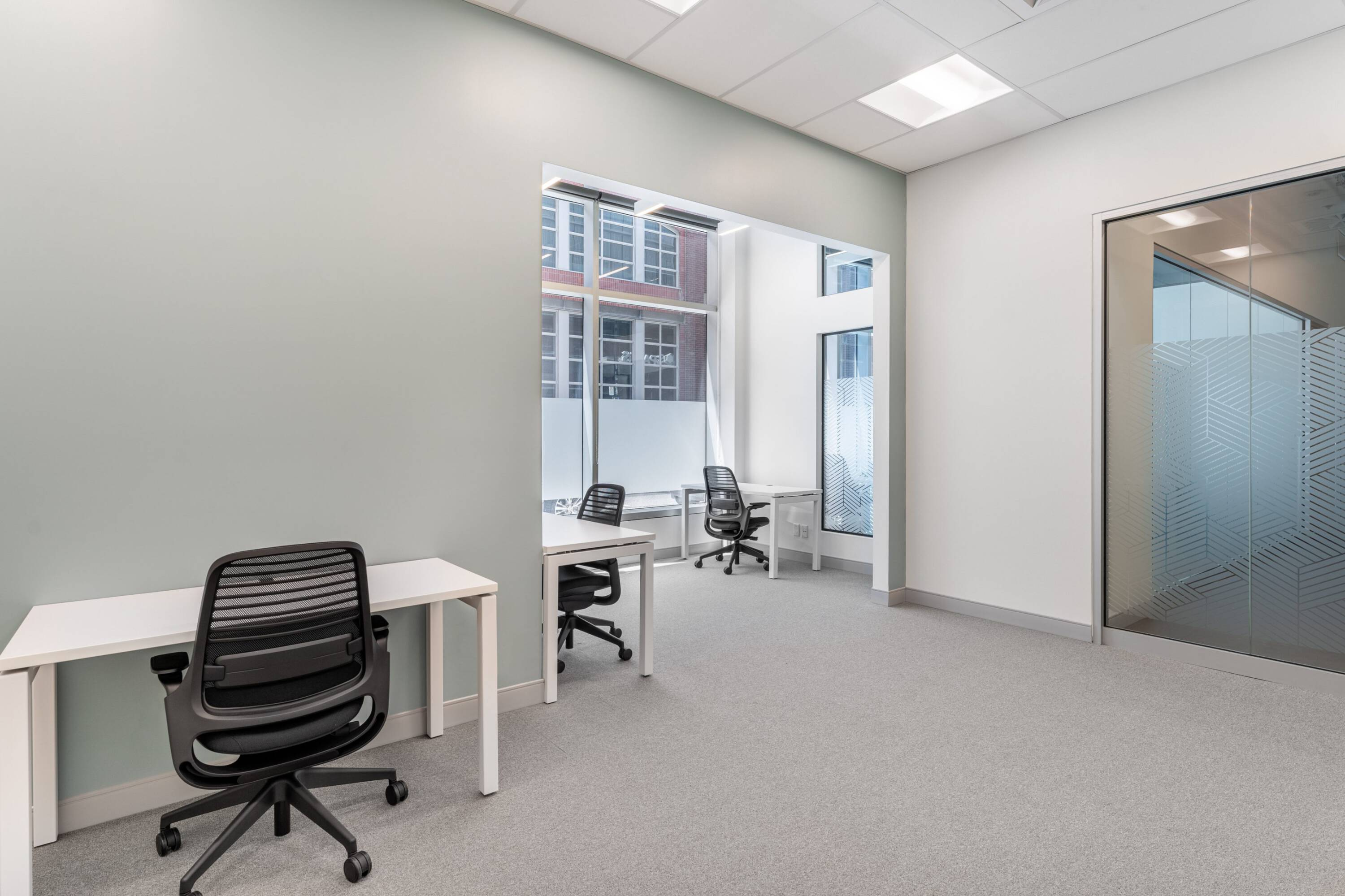 Small Space For Rent For Business 26 - u65f7bj