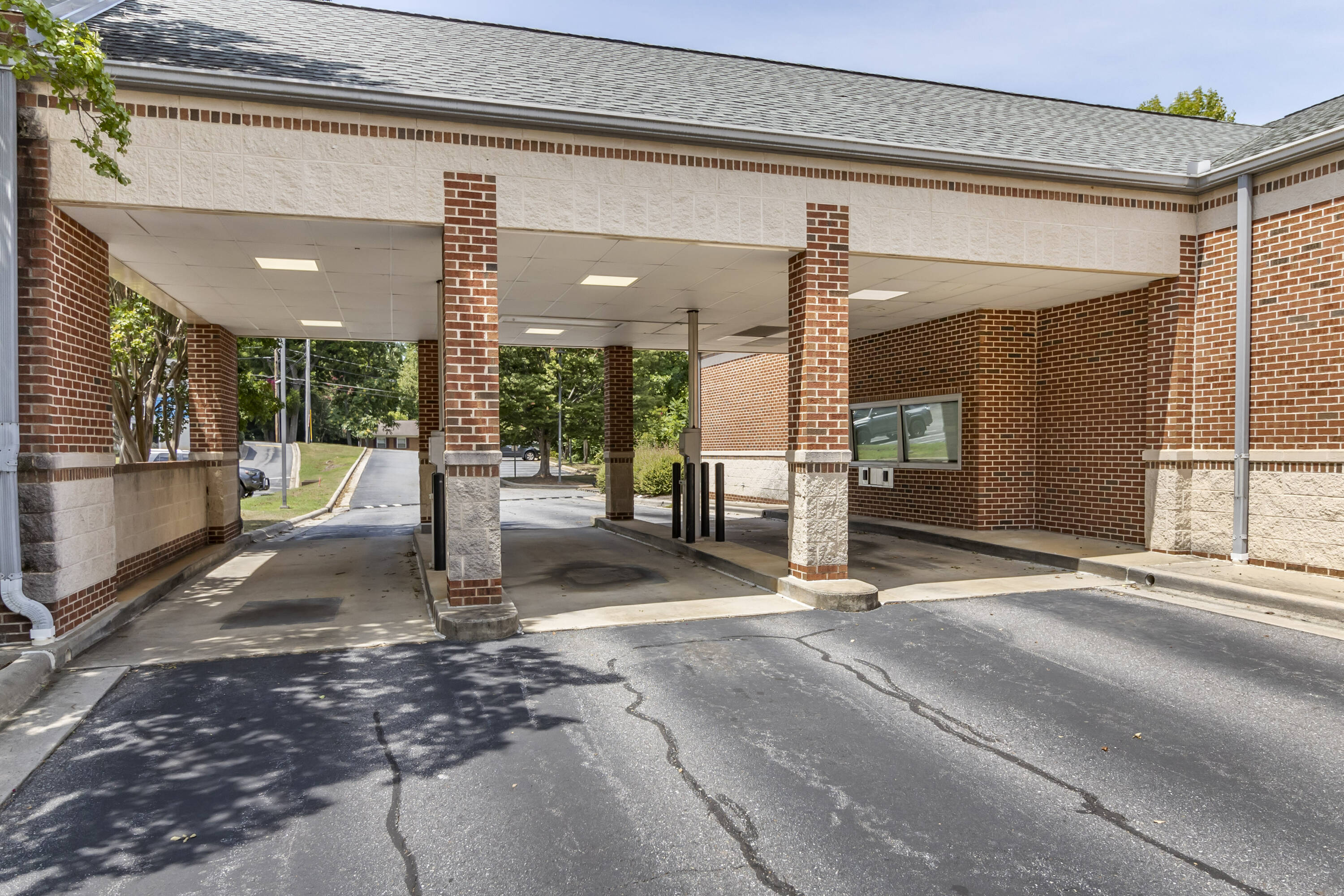 621 Sullivan Rd, Statesville, NC 28677