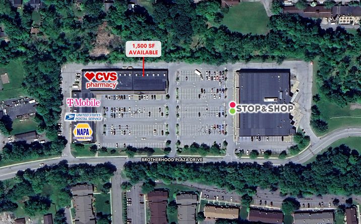 Pictures of Retail property located at 30 Brotherhood Plaza Dr, Washingtonville, NY 10992 for lease - image #1