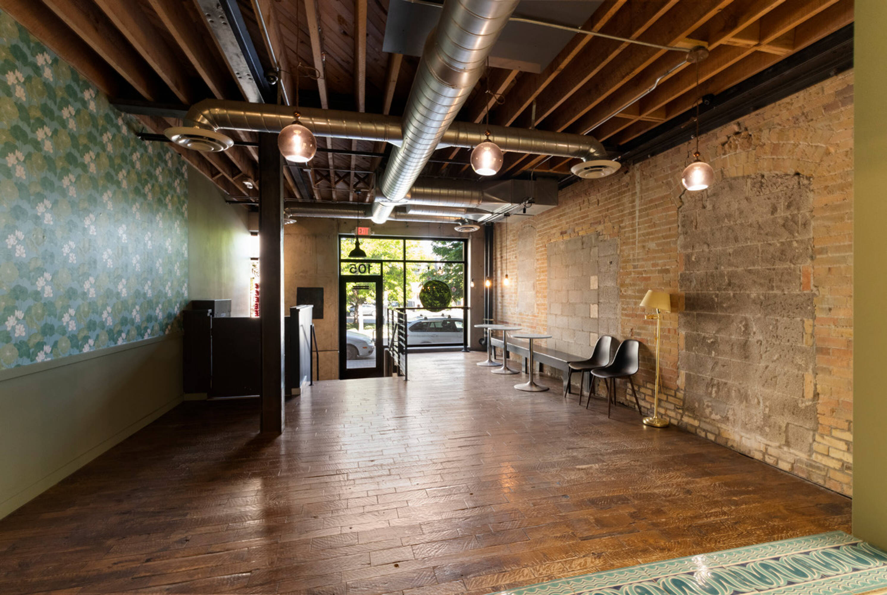 2121 S McClelland St, Salt Lake City, UT 84106