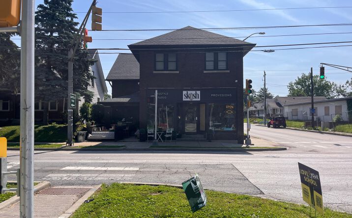 Pictures of Retail property located at 2555 Shelby St, Indianapolis, IN 46203 for lease - image #1