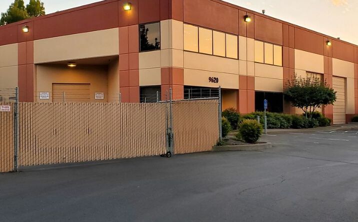 Pictures of Industrial property located at 9620 SW Tualatin-Sherwood Rd, Tualatin, OR 97062 for lease - image #1