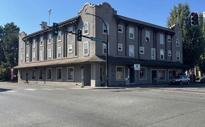 Pictures of Retail, Restaurant property located at 101 S 1st St, Shelton, WA 98584 for lease - image #1
