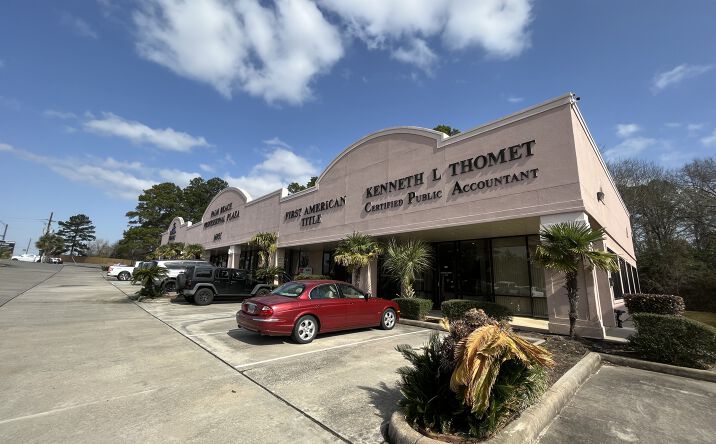 Pictures of Office property located at 16955 Walden Rd, Montgomery, TX 77356 for lease - image #1