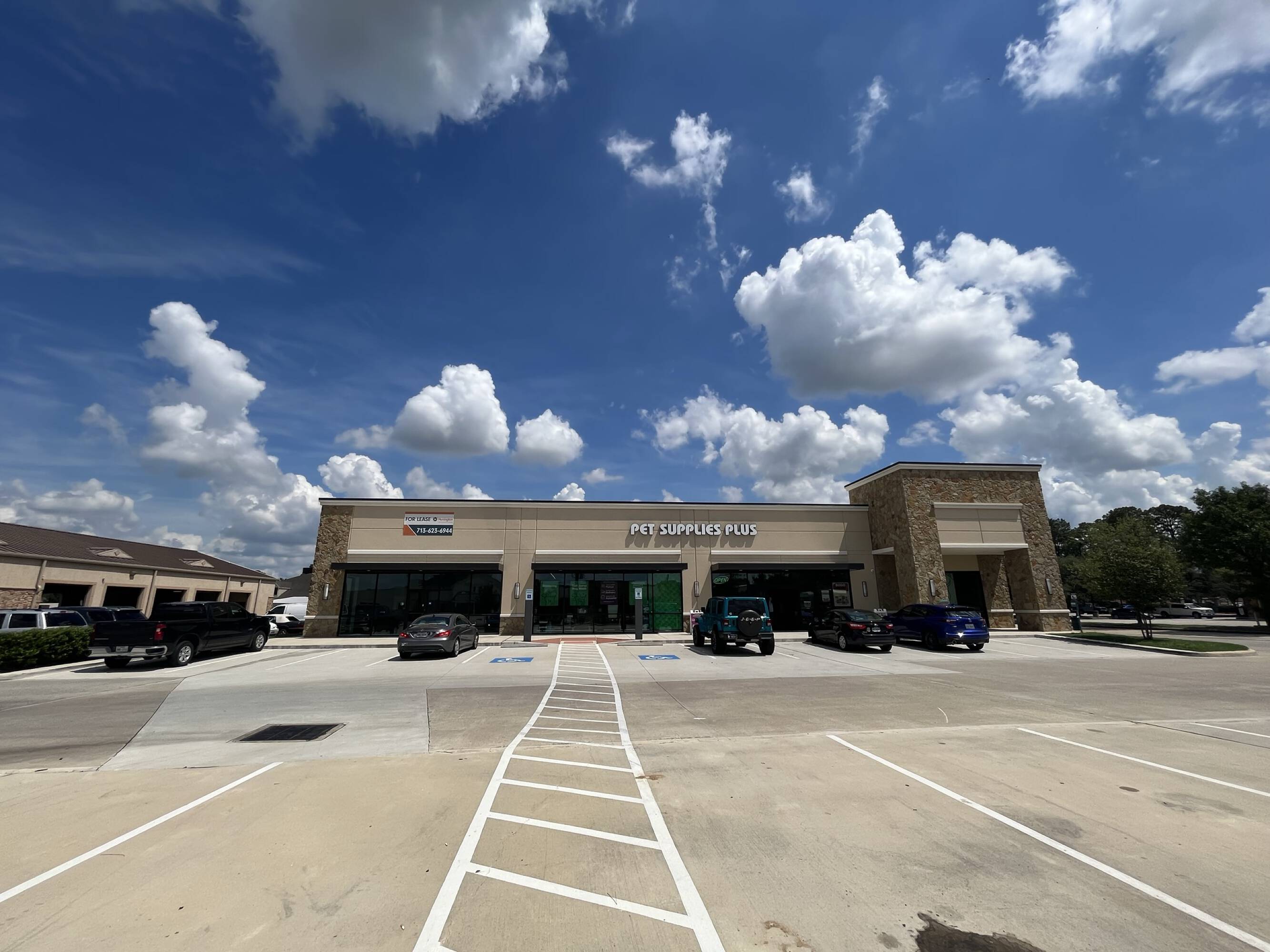 1st Gen Retail Space at Champion Forest