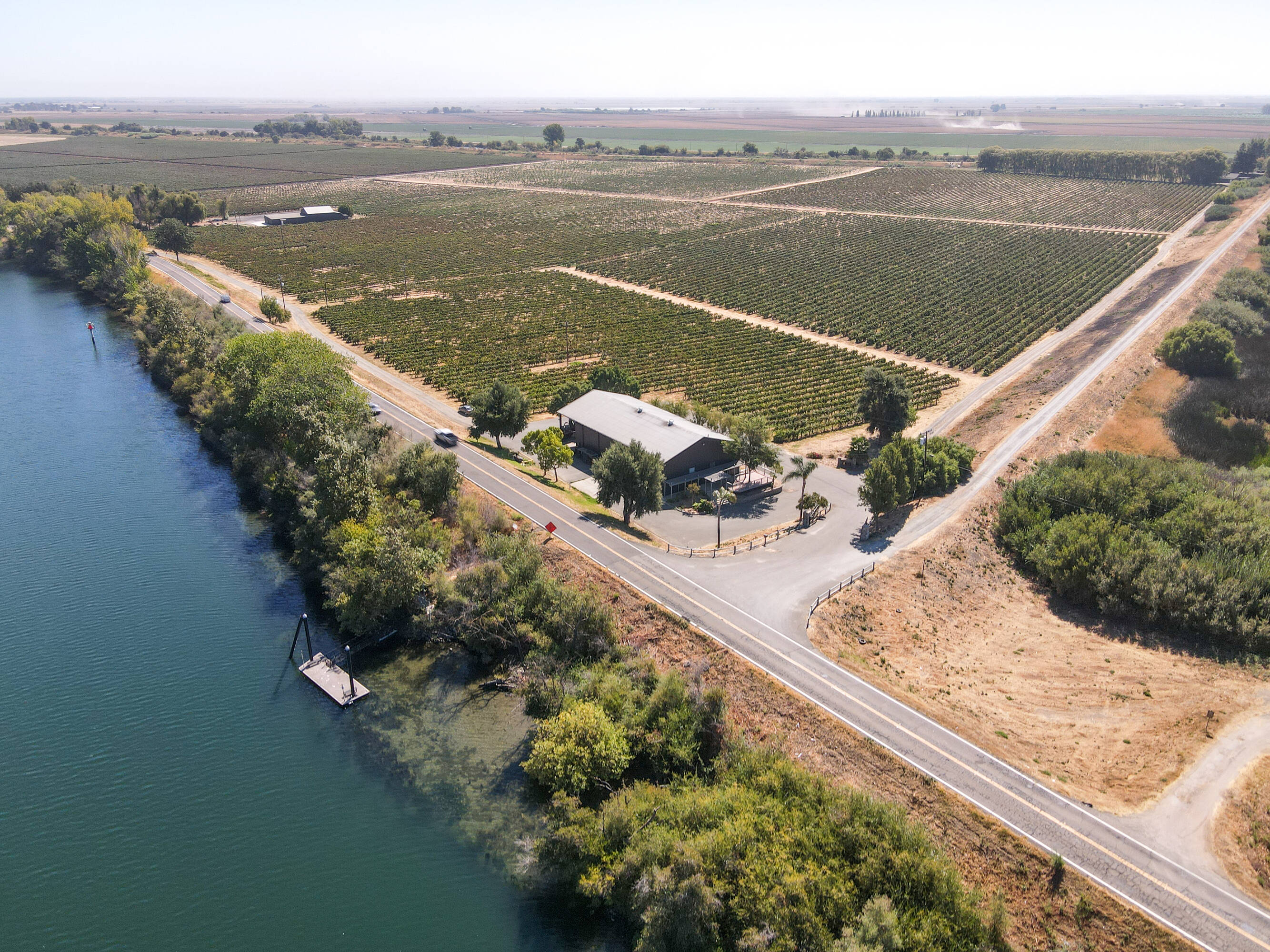 15511 Isleton Rd, Isleton, CA 95641