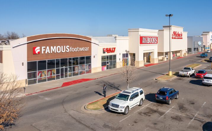 Pictures of Retail property located at 1401 W I-240 Service Road, Oklahoma City, OK 73139 for lease - image #1