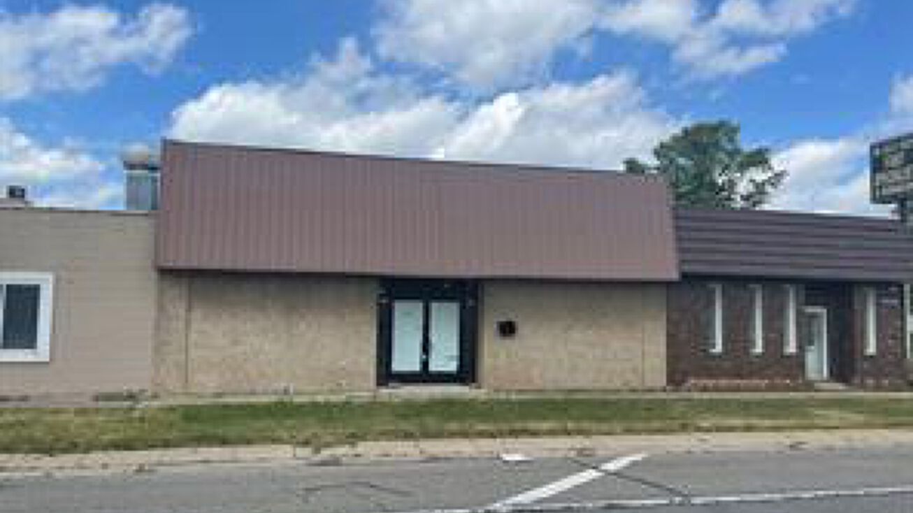 19224 Van Born Rd, Dearborn Heights, MI 48125 Retail Space for Lease