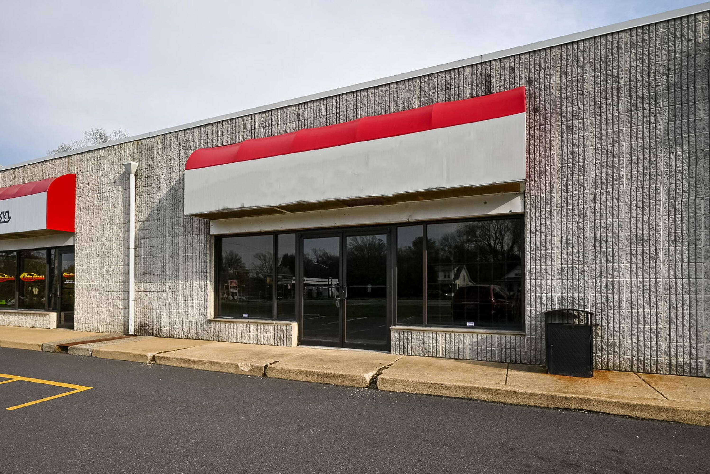 5810 Kirkwood Hwy, Wilmington, DE 19808