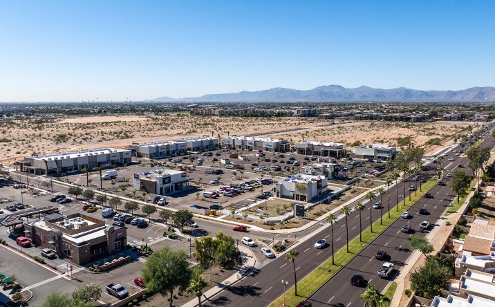 Pictures of Retail, Restaurant property located at 14823 W Bell Rd, Surprise, AZ 85374 for lease - image #1