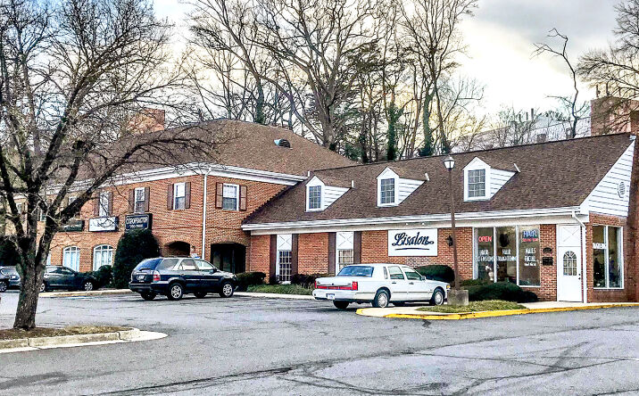 Pictures of Retail, Office property located at 6255 Old Dominion Dr, McLean, VA 22101 for lease - image #1