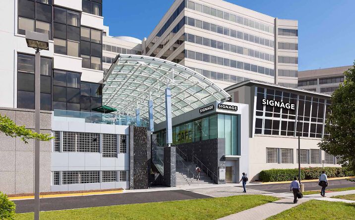 Pictures of Retail, Restaurant property located at 1765 Greensboro Station Pl, Tysons, VA 22102 for lease - image #1