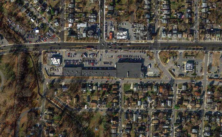 Pictures of Retail property located at 3671 Bladensburg Rd, Brentwood, MD 20722 for lease - image #1
