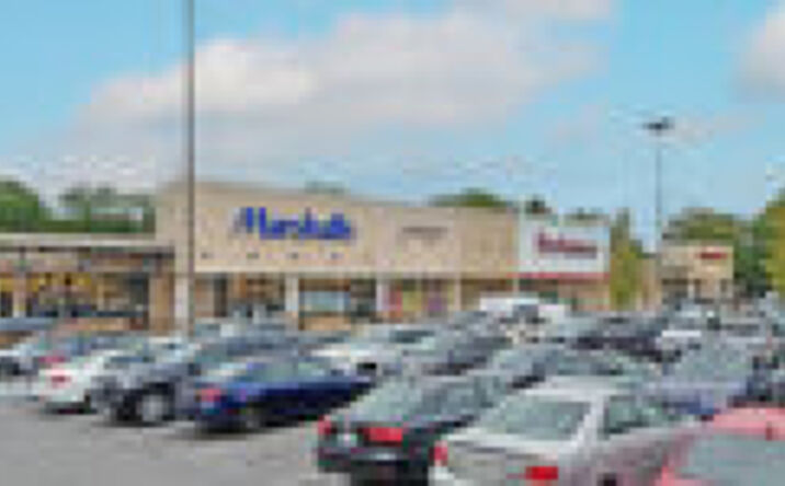 Pictures of Retail property located at 8359 Leesburg Pike, Vienna, VA 22182 for lease - image #1