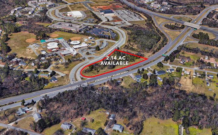 Pictures of Land property located at 4812 Ridgedale Pkwy, Richmond, VA 23234 for lease - image #1