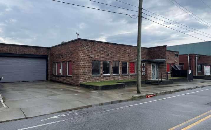 Pictures of Office property located at 976 Jefferson St NW, Atlanta, GA 30318 for lease - image #1