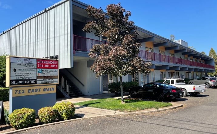 Pictures of Office property located at 711 E Main St, Medford, OR 97504 for lease - image #1