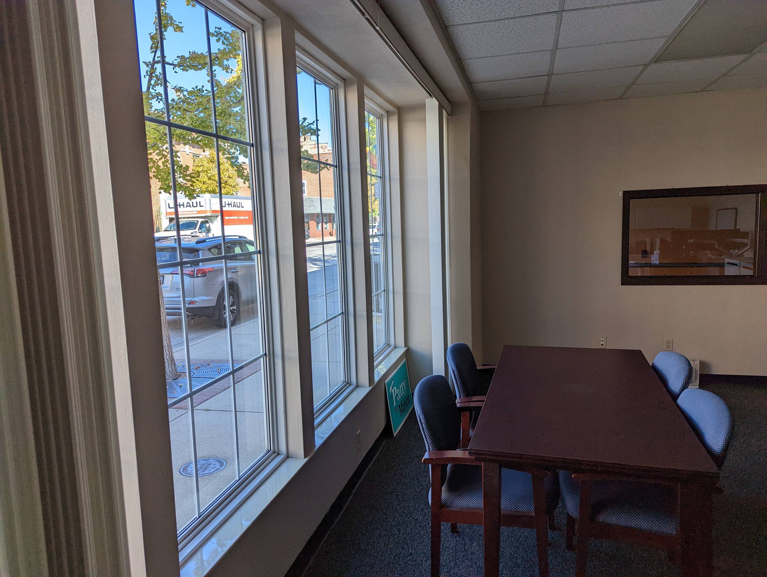 222 W Main St, Belleville, IL 62220