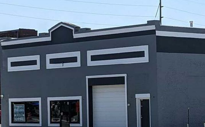 Pictures of Retail property located at 206 E Market St, Lima, OH 45801 for lease - image #1