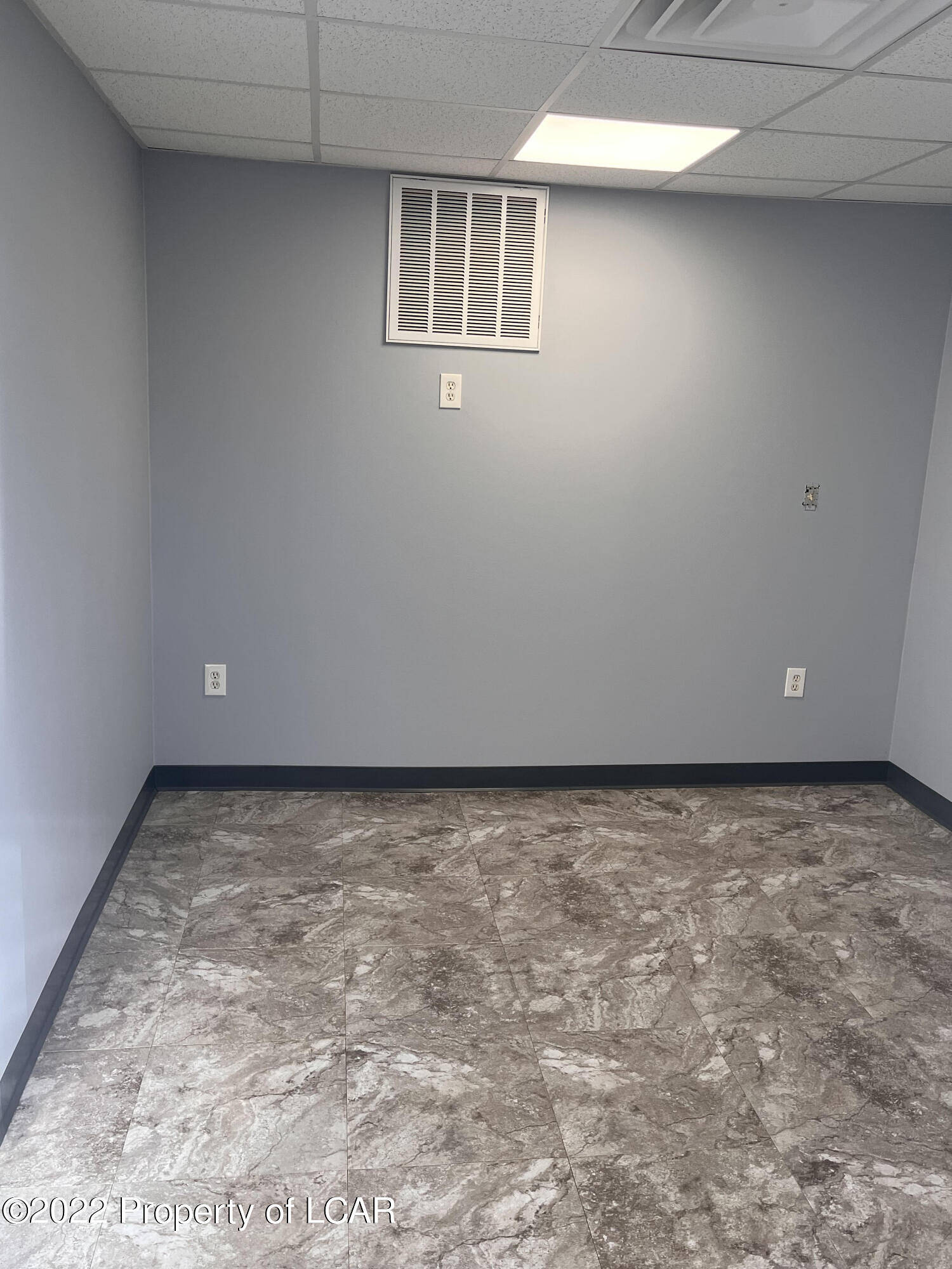 710 Mercer Ave, Kingston, PA 18704