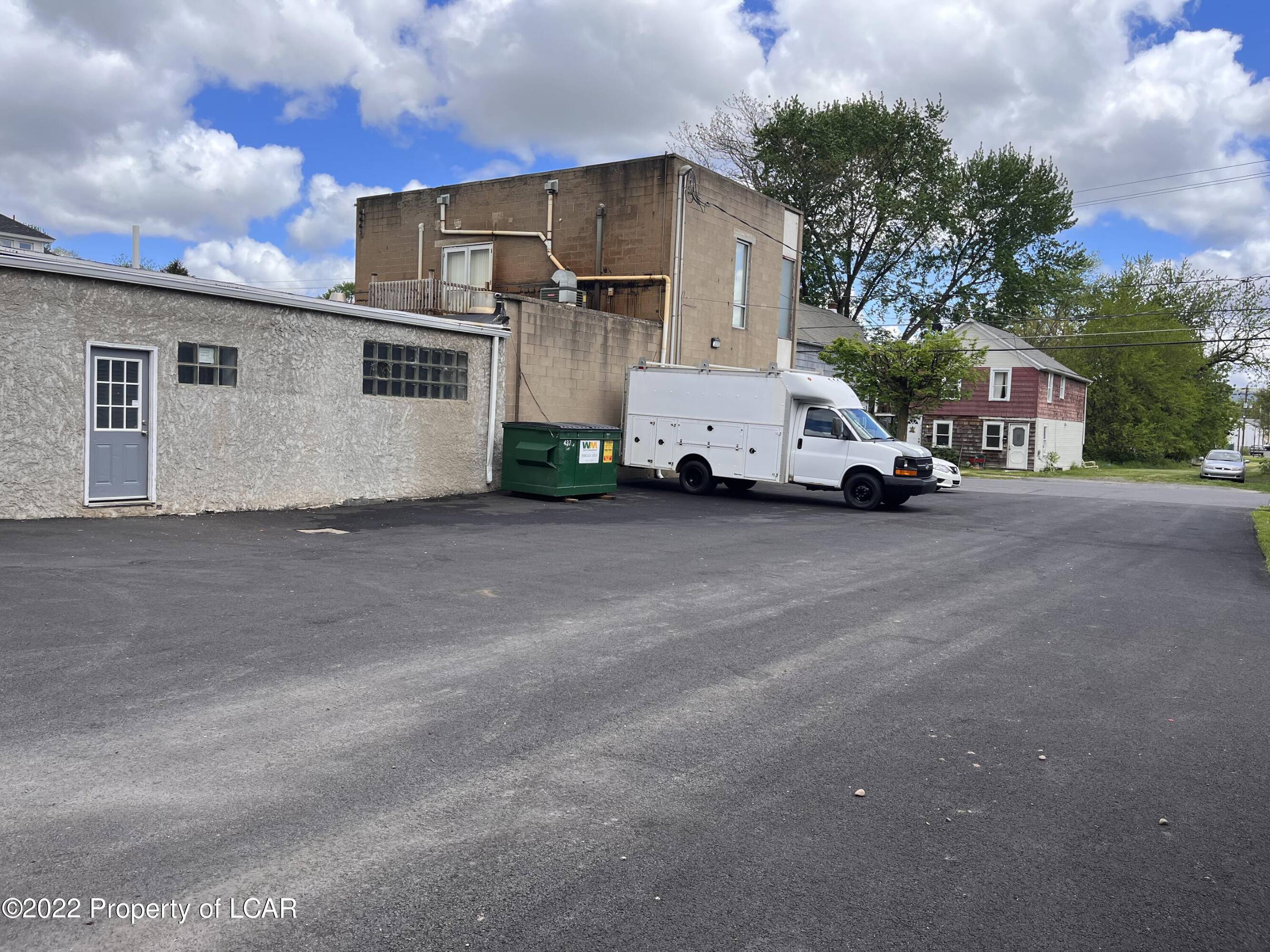 710 Mercer Ave, Kingston, PA 18704