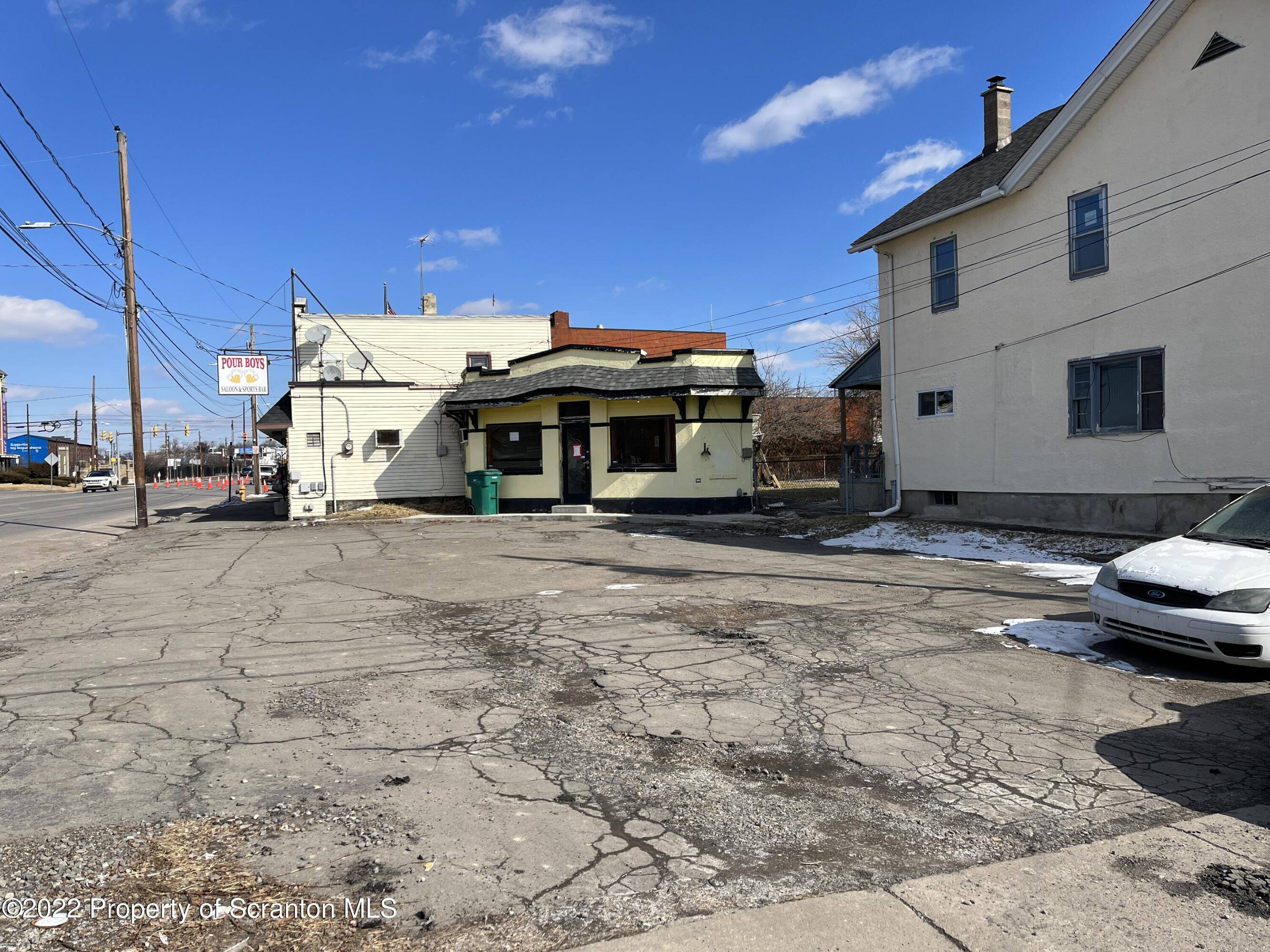 930 932 Wyoming Ave, Scranton, PA 18509