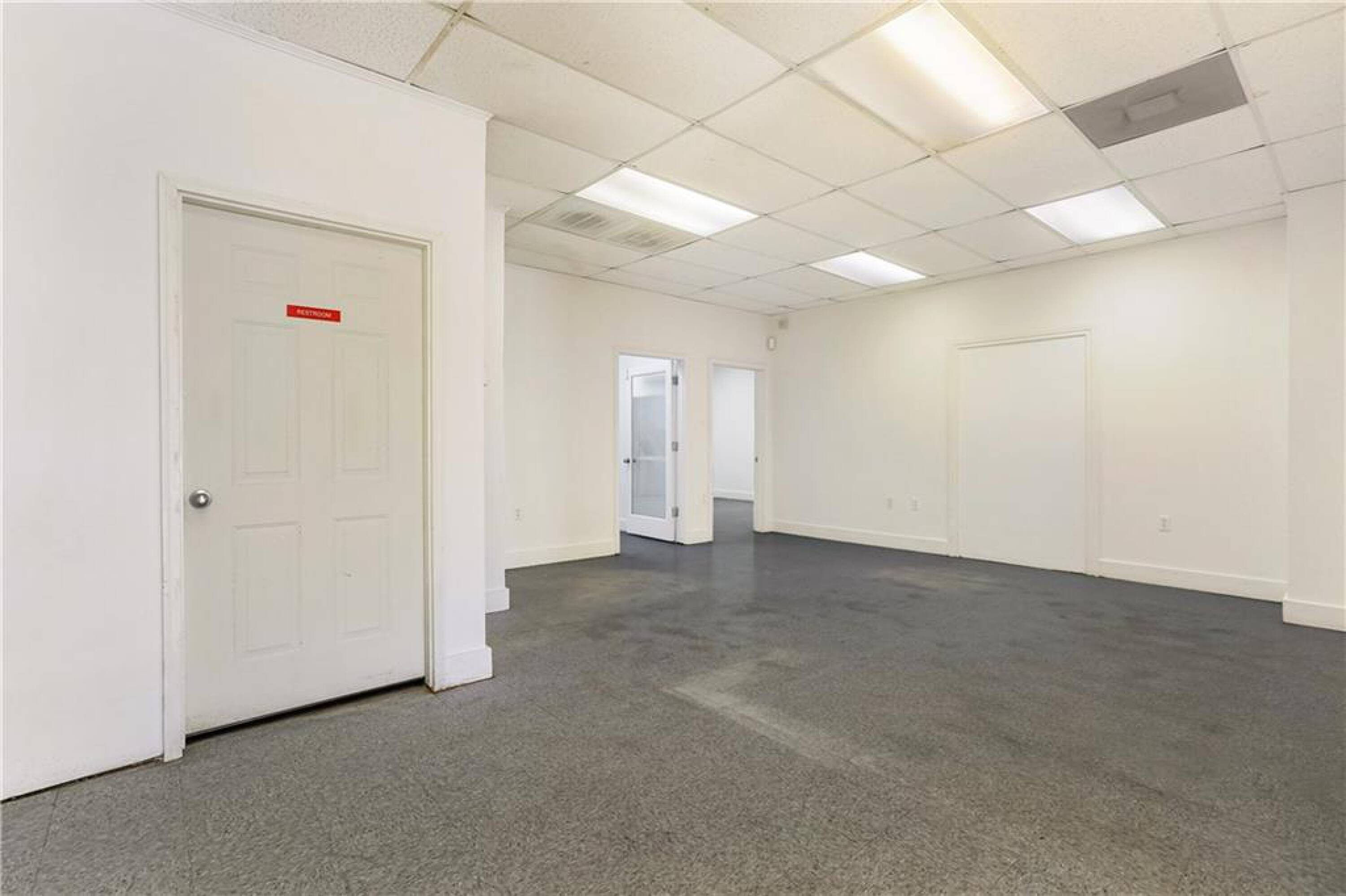 4344 Earhart Blvd, New Orleans, LA 70125